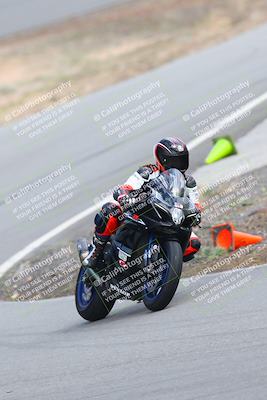 media/Mar-04-2023-TrackXperience (Sat) [[f3a86947c9]]/Group 1/session 1 turn 6/